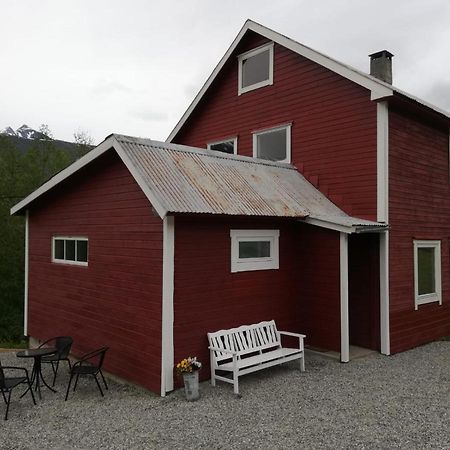 Вилла Mountain View House Isfjorden Экстерьер фото